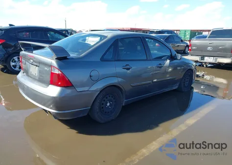 2006 Ford Focus Zx4 z USA, uszkodzony, nr VIN 1FAHP38Z76W145454